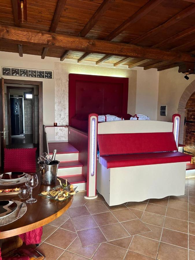 Agriturismo Albarosa-Terre Dell'Amore マリーナ・ディ・グロッセート エクステリア 写真